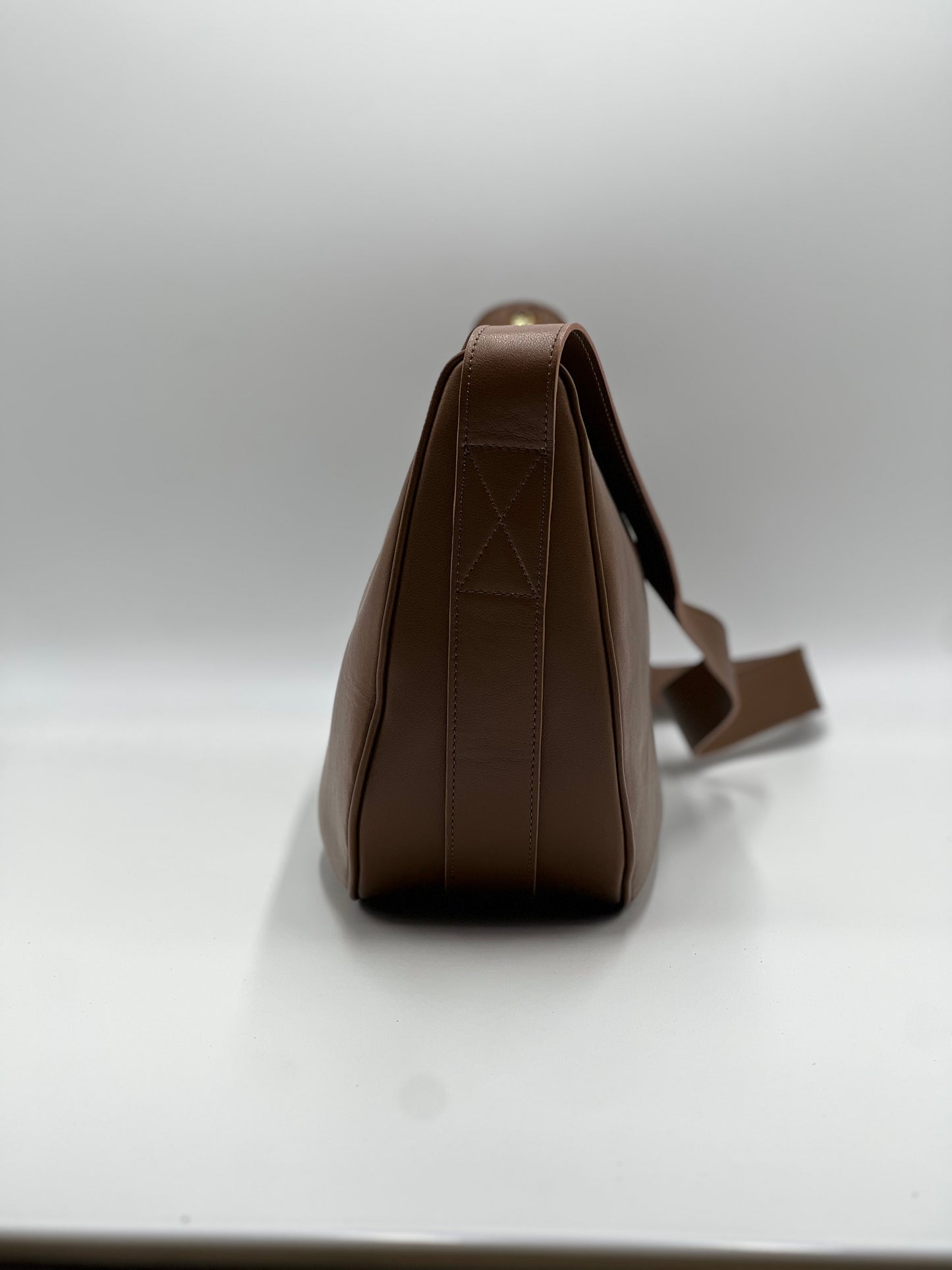 Mezzaluna Vitello Marrone