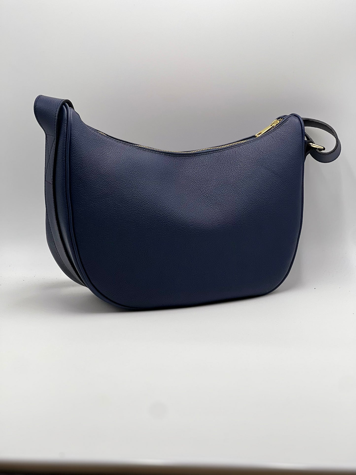 Mezzaluna Vitello Navy