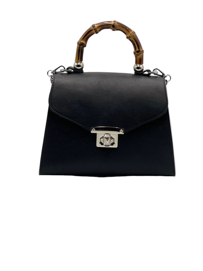 TOTEM in vitello nero liscio, borsa da donna in vera pelle italiana dal design elegante, moderno e raffinato.