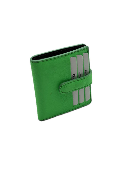 Compact Clip in Vitello Verde Smeraldo